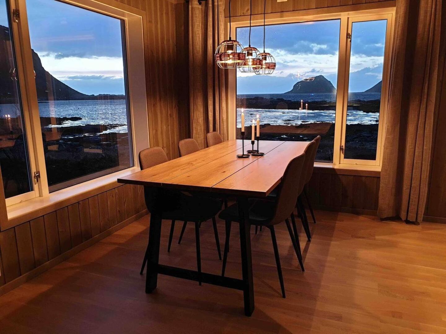 Magic Views And Walking Distance To Best Beaches Leknes Exterior photo